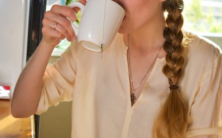 ਸਵੇਰੇ ਉੱਠਦੇ ਹੀ ਚਾਹ ਪੀਣ ਵਾਲੇ ਸਾਵਧਾਨ! ਹੋ ਸਕਦੇ ਇਹ ਚਾਰ ਖ਼ਤਰੇ