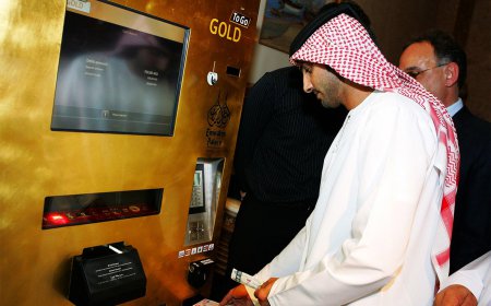ਦੁਬਈ ਵਿੱਚ ਅਜਿਹੇ ATM ਹਨ ਜਿੱਥੋਂ ਤੁਸੀਂ ਸੋਨੇ ਦੇ ਬਿਸਕੁਟ ਵੀ ਲੈ ਸਕਦੇ ਹੋ ।
