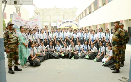 ਜੀ.ਟੀ.ਬੀ.ਖਾਲਸਾ ਪਬਲਿਕ ਸੀਨੀਅਰ ਸੈਕੰਡਰੀ ਸਕੂਲ ਦੇ NCC ਵਿਦਿਆਰਥਣਾਂ ਵੱਲੋਂ 'World Population Day'  ਦੇ ਸਬੰਧ ਵਿੱਚ ਕੱਢੀ ਗਈ ਜਾਗਰੂਕਤਾ ਰੈਲੀ।