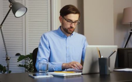 ਲੰਮਾ ਸਮਾਂ ਬਹਿ ਕੇ ਕੰਮ ਕਰਨਾ ਬੇਹੱਦ ਖ਼ਤਰਨਾਕ!