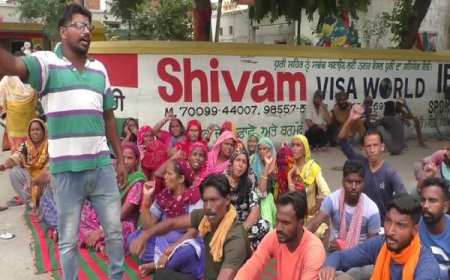 ਨਗਰ ਕੌਂਸਲ ਦੇ ਬਾਹਰ ਕੀਤਾ ਗਿਆ ਸਫਾਈ ਕਰਮਚਾਰੀਆਂ ਵੱਲੋਂ ਪ੍ਰਦਰਸ਼ਨ