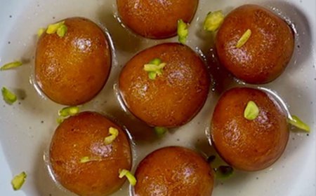 ਸੁਜੀ ਦੇ ਟੇਸਟੀ ਗੁਲਾਬ ਜਾਮੁਣ ਹੁਣ ਕਰੋ ਬਿਨ੍ਹਾਂ ਖੋਏ ਦੇ ਤਿਆਰ