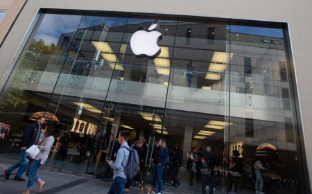 ਹੁਣ ਭਾਰਤ 'ਚ ਬਣਨਗੇ ਆਈਫੋਨ, ਐਪਲ ਤੇ ਸਰਕਾਰ ਹੋਈ ਸਹਿਮਤ ਅਤੇ  ਹੁਣ ਗਾਹਕਾਂ ਨੂੰ ਮਿਲੇਗਾ ਫਾਇਦਾ ।