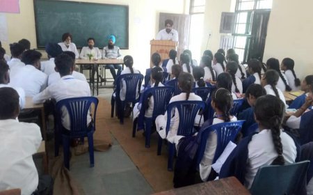 ਜ਼ਿਲ੍ਹਾ ਪੁਲਿਸ  ਸਾਂਝ ਕੇਂਦਰ ਕਬਰਵਾਲਾ ਵੱਲੋਂ ਸਰਕਾਰੀ ਸਕੂਲ ਬੁਰਜ ਸਿਧਵਾਂ ਵਿਖੇ ਨਸ਼ਿਆਂ ਦੇ ਮਾੜੇ ਪ੍ਰਭਾਵਾਂ ਬਾਰੇ ਕੀਤਾ ਜਾਗਰੂਕ