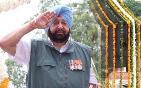 ਕੈਪਟਨ ਅਮਰਿੰਦਰ ਸਿੰਘ ਵੱਲੋਂ ਕਾਰਗਿਲ ਵਿਜੈ ਦਿਵਸ ਮੌਕੇ ਸ਼ਹੀਦ ਸੈਨਿਕਾਂ ਨੂੰ ਸ਼ਰਧਾਂਜਲੀ