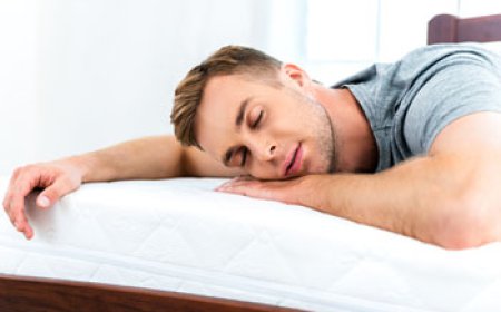 ਬਿਨਾਂ ਸਰਾਣੇ ਦੇ ਸੌਣ ਨਾਲ ਕਮਰ ਦਰਦ ਤੋਂ ਆਰਾਮ ਮਿਲਦਾ ਹੈ ਅਤੇ ਇਸ ਨਾਲ ਰੀਡ ਦੀ ਹੱਡੀ ਵੀ ਮੁਜ਼ਬੂਤ ਹੁੰਦੀ ਹੈ।