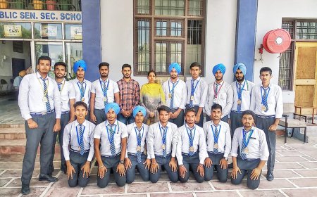 ਖੇਡ ਵਿਭਾਗ ਸ਼੍ਰੀ ਮੁਕਤਸਰ ਸਾਹਿਬ ਵੱਲੋਂ ਕਰਵਾਏ ਗਏ ਖੇਡ ਮੁਕਾਬਲਿਆਂ ਵਿੱਚ ਜੀ.ਟੀ.ਬੀ ਖਾਲਸਾ ਪਬਲਿਕ ਸਕੂਲ ਦੇ ਵਿਦਿਆਰਥੀ ਨੇ ਜ਼ਿਲ੍ਹੇ ਵਿੱਚੋਂ ਸੋਨ ਤਗਮਾ ਜਿੱਤਿਆ।