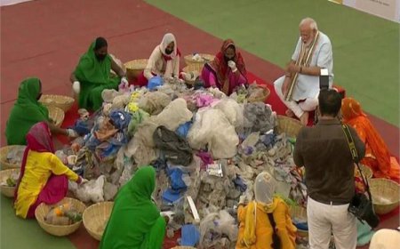 ਮਥੁਰਾ 'ਚ ਮੋਦੀ ਨੇ 'ਪਲਾਸਟਿਕ ਮੁਕਤ ਭਾਰਤ' ਦੀ ਕੀਤੀ ਸ਼ੁਰੂਆਤ