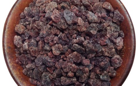 ਦੁਨੀਆਂ ਵਿੱਚ ਸਭ ਤੋਂ ਪਹਿਲਾ ਕਾਲਾ ਨਮਕ ਭਾਰਤ ਵਿੱਚ ਬਣਾਇਆ ਗਿਆ ਸੀ ।