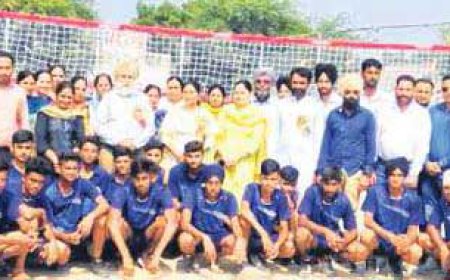 ਪਿੰਡ ਮਲੋਟ ਵਿਖੇ ਸ਼ੂਟਿੰਗ ਬਾਲ ਦਾ ਅੰਡਰ-19 ਲੜਕੇ ਤੇ ਲੜਕੀਆਂ ਦੇ ਸਟੇਟ ਟੂਰਨਾਮੈਂਟ ਦੀ ਸ਼ੁਰੂਆਤ