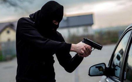 ਅਣਪਛਾਤੇ ਵਿਅਕਤੀ ਨਾਕੇ 'ਤੇ ਤਾਇਨਾਤ ਹੋਮਗਾਰਡ ਜਵਾਨਾਂ ਤੋਂ ਪਿਸਤੌਲ ਦੀ ਨੋਕ 'ਤੇ ਕਾਰ ਖੋਹ ਕੇ ਫ਼ਰਾਰ
