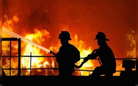 ਸਪੇਅਰ ਪਾਰਟਸ ਦੀ ਦੁਕਾਨ 'ਚ ਲੱਗੀ ਭਿਆਨਕ ਅੱਗ