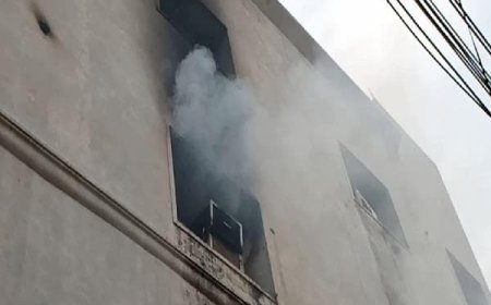 ਬਠਿੰਡਾ : ਤੜਕੇ ਸਵੇਰੇ  ਐੱਸ. ਬੀ. ਆਈ. ਬੈਂਕ 'ਚ ਲੱਗੀ ਭਿਆਨਕ ਅੱਗ, ਸੜਿਆ ਰਿਕਾਰਡ