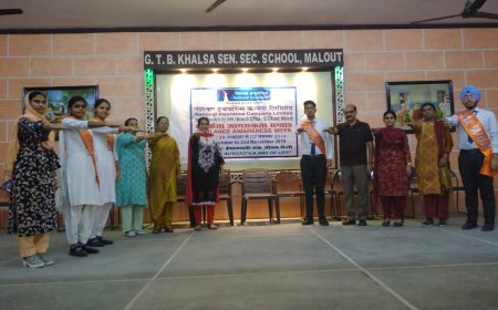 ਜੀ.ਟੀ.ਬੀ ਖਾਲਸਾ ਸੀਨੀਅਰ ਸੈਕੰਡਰੀ ਸਕੂਲ, ਮਲੋਟ ਵਿਖੇ ਇਮਾਨਦਾਰੀ ਭਰਪੂਰ ਜੀਵਨ ਸ਼ੈਲੀ ਲਈ ਚੁੱਕੀ ਸਹੁੰ