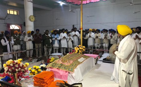 ਕਰਤਾਰਪੁਰ ਲਾਂਘਾ ਖੁੱਲ੍ਹਣ ਸਬੰਧੀ ਗੁਰਦੁਆਰਾ ਸ੍ਰੀ ਦਰਬਾਰ ਸਾਹਿਬ ਵਿਖੇ ਸ੍ਰੀ ਅਖੰਡ ਪਾਠ ਸਾਹਿਬ ਦੀ ਹੋਈ ਆਰੰਭਤਾ