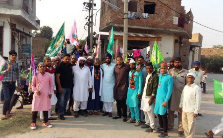 ਪੈਗਬਰ-ਏ-ਇਸਲਾਮ ਹਜਰਤ ਮੁੰਹਮਦ ਸਾਹਿਬ ਜੀ ਦੇ ਜਨਮ ਦਿਹਾੜੇ 'ਤੇ ਕੱਢੀ ਗਈ ਸੋਭਾ ਯਾਤਰਾ