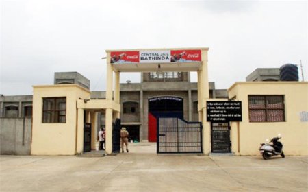 ਬਠਿੰਡਾ ਦੀ ਹਾਈ ਸਕਿਓਰਿਟੀ ਜੇਲ 'ਚ ਕੈਦੀਆਂ ਤੋਂ ਵੱਡੀ ਗਿਣਤੀ 'ਚ ਮੋਬਾਈਲ ਬਰਾਮਦ