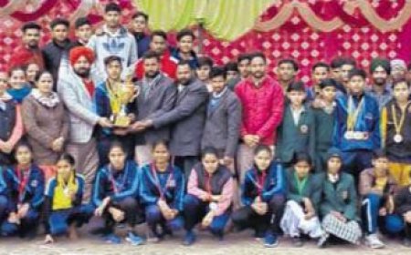 ਬਾਬਾ ਫ਼ਰੀਦ ਸੀਨੀਅਰ ਸੈਕੰਡਰੀ ਸਕੂਲ ਛੱਤਿਆਣਾ ਵਿਖੇ ਅਥਲੈਟਿਕ ਮੀਟ ਕਰਵਾਈ