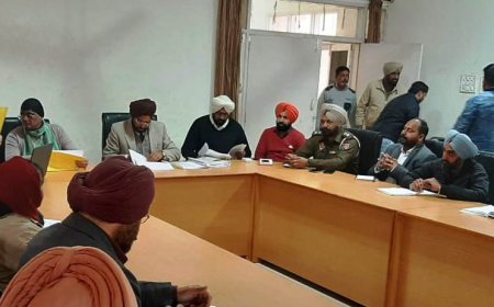 ਐਸ.ਡੀ.ਐਮ ਵੱਲੋਂ ਵਿਭਾਗਾਂ ਨੂੰ ਜੀ.ਓ.ਜੀ ਫੀਡਬੈਕ ਤੇ ਤੁਰੰਤ ਕਾਰਵਾਈ ਕਰਨ ਦੀ ਹਿਦਾਇਤ ਫੀਡਬੈਕ ਤੇ ਵਿਭਾਗਾਂ ਵੱਲੋਂ ਕਾਰਵਾਈ ਨਾ ਕਰਨ ਕਰਕੇ ਜਿਲ੍ਹਾਂ ਸੂਬੇ ਚੋਂ ਸੱਭ ਤੋਂ ਪਿੱਛੇ - ਜੀ.ਓ.ਜੀ ਇੰਚਾਰਜ ਹਰਪ੍ਰੀਤ ਸਿੰਘ