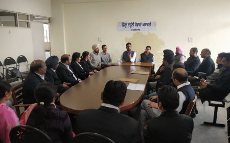 ਪੈਨਲ ਦੇ ਵਕੀਲ ਸਾਹਿਬਾਨ ਅਤੇ ਪੈਰਾ ਲੀਗਲ ਵਲੰਟੀਅਰਜ਼ ਲਈ ਸਿਖਲਾਈ ਕੈਂਪ