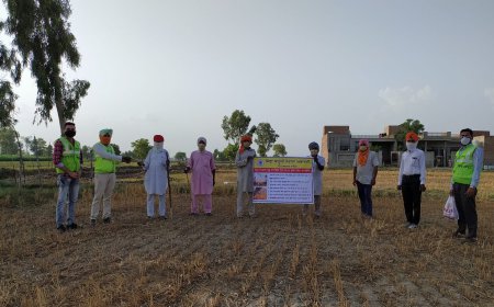 ਜ਼ਿਲਾ ਕਾਨੂੰਨੀ ਸੇਵਾਵਾਂ ਅਥਾਰਟੀ ਵੱਲੋਂ ਕਿਸਾਨਾ ਨੂੰ ਫਸਲਾਂ ਦੀ ਰਹਿੰਦ ਖੂੰਹਦ ਨੂੰ ਅੱਗ ਲਗਾਉਣ ਦੇ ਮਾੜੇ ਪ੍ਰਭਾਵਾਂ ਬਾਰੇ ਜਾਗਰੂਕ ਕੀਤਾ ਗਿਆ