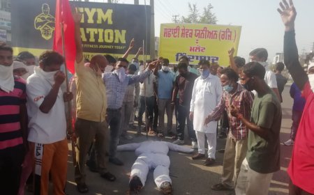 ਸਫਾਈ ਸੇਵਕਾਂ ਵੱਲੋਂ ਸਰਕਾਰ ਦਾ ਅਰਥੀ ਫੂਕ ਮੁਜਾਹਰਾ