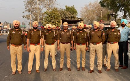 ਪੁਲਿਸ ਨੇ ਮਲੋਟ ’ ਚ ਕੱਢਿਆ ਫਲੈਗ ਮਾਰਚ