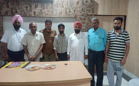 ਮਲੋਟ ਵਿਕਾਸ ਮੰਚ ਵੱਲੋਂ ਕੀਤੀ ਗਈ ਮੀਟਿੰਗ ਵਿੱਚ ਸ਼ਹਿਰ ਦੇ ਇੰਨਾਂ ਕੰਮਾਂ ਸੰਬੰਧੀ ਕੀਤੀ ਗਈ ਚਰਚਾ