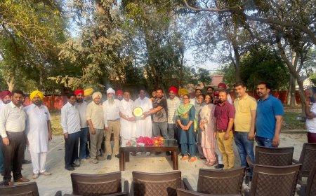 ਪੀ.ਐੱਸ.ਐਮ.ਐੱਸ.ਯੂ ਯੂਨਿਟ ਗਿੱਦੜਬਾਹਾ ਵੱਲੋਂ ਵਰਿੰਦਰ ਢੋਸੀਵਾਲ ਨੂੰ ਕੀਤਾ ਗਿਆ ਸਨਮਾਨਿਤ