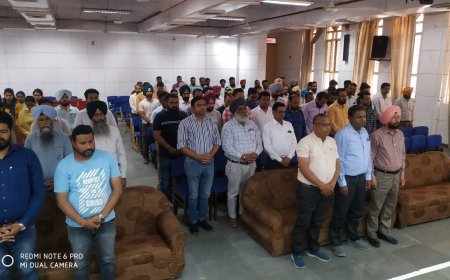 ਬੀਤੇ ਦਿਨ ਮਿਮਿਟ ਕਾਲਜ ਮਲੋਟ ਵਿਖੇ ਕੀਤੀ ਸ਼ੋਕ ਸਭਾ