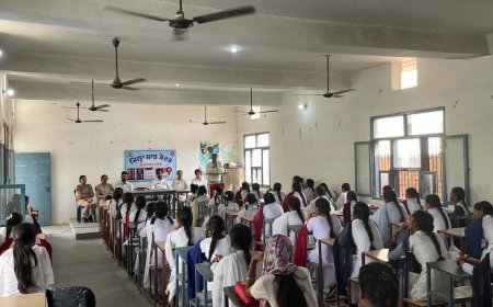 “ਬਾਲ ਮਿੱਤਰ ਪ੍ਰੋਗਰਾਮ” ਤਹਿਤ ਜਿਲ੍ਹਾ ਸਾਂਝ ਕੇਂਦਰ ਵੱਲੋਂ ਸ.ਸ.ਸ.ਸਕੂਲ (ਲੜਕੀਆਂ) ਵਿਖੇ ਲਗਾਇਆ ਸੈਮੀਨਾਰ