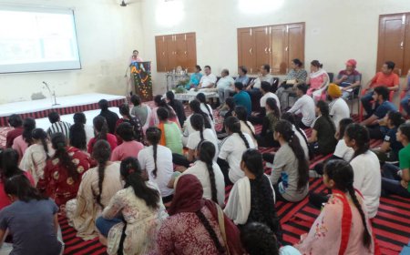 ਡੀ.ਏ.ਵੀ ਕਾਲਜ ਮਲੋਟ ਵਿਖੇ ‘Yoga and Meditation’ ਦਾ ਆਯੋਜਨ