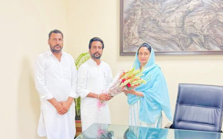 ਸਾਬਕਾ ਕੇਂਦਰੀ ਮੰਤਰੀ ਹਰਸਿਮਰਤ ਕੌਰ ਦੇ ਜਨਮਦਿਨ ਮੌਕੇ ਦਿੱਤੀ ਵਧਾਈ