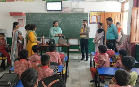 ਸਰਕਾਰੀ ਸਕੂਲਾਂ ਵਿੱਚ ਐਲਬੈਂਡਾਜੋਲ ਦੀ ਦਵਾਈ ਖਾਣ ਵਾਲੇ ਬੱਚਿਆਂ ਦੀ ਸਿਹਤ ਦਾ ਲਿਆ ਜਾਇਜ਼ਾ