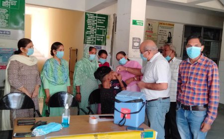 ਸਿਹਤ ਵਿਭਾਗ ਵੱਲੋਂ 'ਨੈਸ਼ਨਲ ਪਲਸ ਪੋਲੀਓ' ਮੁਹਿੰਮ ਤਹਿਤ ਬਲਾਕ ਲੰਬੀ ਦੇ ਪਿੰਡਾਂ ਵਿੱਚ ਪਿਲਾਈਆਂ ਜਾ ਰਹੀਆਂ ਬੂੰਦਾਂ