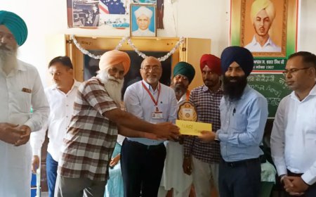 'ਕਲਾਸ ਆਨ ਐਪ'' ਨਾਲ ਸ.ਸ.ਸ.ਸਕੂਲ ਡੱਬਵਾਲੀ ਢਾਬ ਸੂਬੇ ਦਾ ਮੋਹਰੀ ਸਕੂਲ ਬਣਿਆ