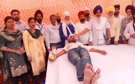 ਗੁਰਪੁਰਬ ਮੌਕੇ ਮਲੋਟ ਵਿਖੇ ਲਗਾਇਆ ਗਿਆ ਖੂਨਦਾਨ ਕੈਂਪ, 34 ਯੂਨਿਟ ਖੂਨ ਹੋਇਆ ਇਕੱਤਰ