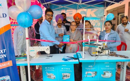 ਜੈਕ ਸੀਵਿੰਗ ਮਸ਼ੀਨ ਨੇ ਮਲੋਟ 'ਚ ਲਗਾਈ ਸਿਲਾਈ ਮਸ਼ੀਨਾਂ ਦੀ ਪ੍ਰਦਰਸ਼ਨੀ, ਨਵੇਂ ਮਾਡਲ ਕੀਤੇ ਲਾਂਚ