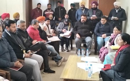 ਗਣਤੰਤਰਤਾ ਦਿਵਸ ਸਮਾਗਮ ਮਨਾਉਣ ਸੰਬੰਧੀ ਡਿਪਟੀ ਕਮਿਸ਼ਨਰ ਡਾ. ਰੂਹੀ ਦੁੱਗ ਨੇ ਕੀਤਾ ਮੀਟਿੰਗ ਦਾ ਆਯੋਜਨ