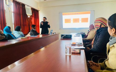 ਡਾ. ਉੱਪਲ ਨੇ ਏ.ਆਈ ਰਿਸਰਚ ਟੂਲਸ 'ਤੇ ਚਾਨਣਾ ਪਾਇਆ, ਖੋਜਕਰਤਾਵਾਂ ਲਈ ਉਤਪਾਦਕਤਾ ਅਤੇ ਵਿਸਤ੍ਰਿਤ ਸੰਭਾਵਨਾਵਾਂ ਵਿੱਚ ਲਿਆਵੇਗਾ ਕ੍ਰਾਂਤੀ