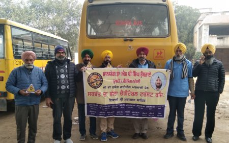 ਸਰਬੱਤ ਦਾ ਭਲਾ ਚੈਰੀਟੇਬਲ ਟਰੱਸਟ ਨੇ ਧੁੰਦ ਦੇ ਮੱਦੇਨਜ਼ਰ ਸਕੂਲੀ ਵੈਨਾਂ ਤੇ ਲਗਾਏ ਰਿਫ਼ਲੈਕਟਰ