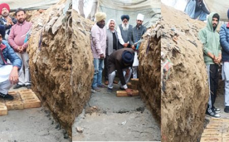 ਸ੍ਰ. ਹਰਪ੍ਰੀਤ ਸਿੰਘ ਸਾਬਕਾ ਐੱਮ.ਐੱਲ.ਏ ਨੇ ਗੁਰਦੁਆਰਾ ਸ਼੍ਰੀ ਭਗਤ ਕਬੀਰ ਸਾਹਿਬ ਜੀ ਦੀ ਕਾਰ ਸੇਵਾ ਵਿੱਚ ਨਵ-ਨਿਰਮਾਣ ਅਧੀਨ ਭਰੀ ਹਾਜ਼ਰੀ