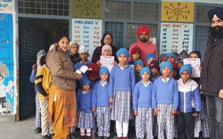 ‘ਐੱਨ.ਡੀ.ਡੀ’ ਮੁਹਿੰਮ ਤਹਿਤ ਪਿੰਡ ਰਸੂਲਪੁਰ ਦੇ ਸਕੂਲਾਂ ਵਿੱਚ ਬੱਚਿਆਂ ਨੂੰ ਅਲਬੈਂਡਾ ਜੋਲ ਦੀਆਂ ਵੰਡੀਆਂ ਗਈਆਂ ਗੋਲੀਆਂ