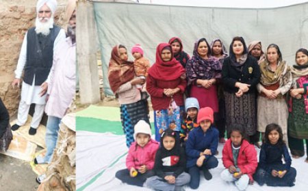 ਰੁਪਿੰਦਰ ਕੌਰ ਰੂਬੀ Ex. MLA ਨੇ ਗੁਰਦੁਆਰਾ ਸ੍ਰੀ ਭਗਤ ਕਬੀਰ ਸਾਹਿਬ ਜੀ ਦੀ ਕਾਰ ਸੇਵਾ ਵਿੱਚ ਭਰੀ ਹਾਜ਼ਰੀ