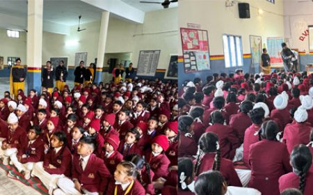 ਕਾਨੂੰਨੀ ਸੇਵਾਵਾਂ ਅਥਾਰਟੀ ਵੱਲੋਂ ਪੋਕਸੋ ਐਕਟ ਸੰਬੰਧੀ ਜਾਗਰੂਕ ਕਰਨ ਲਈ ਡੀ.ਵੀ.ਐੱਮ ਪਬਲਿਕ ਸਕੂਲ ਉਦੇਕਰਨ ਵਿਖੇ ਕੈਂਪ ਦਾ ਹੋਇਆ ਆਯੋਜਨ