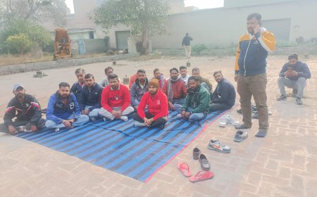 ਪੰਜਾਬ ਵਾਟਰ ਸਪਲਾਈ ਅਤੇ ਸੀਵਰੇਜ ਬੋਰਡ ਇੰਪਲਾਈਜ ਕੰਟਰੈਕਟ ਵਰਕਰਜ਼ ਅਤੇ ਲੇਬਰ ਯੂਨੀਅਨ ਨੇ ਮੰਗਾਂ ਨਾ ਮੰਨਣ ਦੇ ਰੋਸ ਵਜੋਂ ਲਗਾਇਆ ਧਰਨਾ