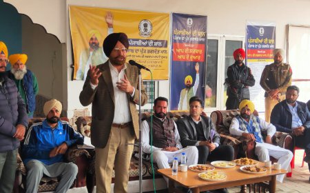 ਆਪ ਦੀ ਸਰਕਾਰ ਆਪ ਦੇ ਦੁਆਰ ਮੁਹਿੰਮ ਤਹਿਤ ਲੱਗੇ ਕੈਂਪ ਵਿੱਚ ਪਹੁੰਚੇ ਵਿਧਾਇਕ ਜਗਦੀਪ ਸਿੰਘ ਕਾਕਾ ਬਰਾੜ ਸੁਣੀਆਂ ਲੋਕਾਂ ਦੀਆਂ ਮੁਸ਼ਕਿਲਾਂ