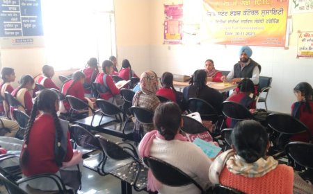 ਪੀਆਰ ਐਜੂਕੇਟਰਜ਼ ਦੇ ਸੀ.ਐੱਚ.ਸੀ ਲੰਬੀ ਵਿਖੇ ਟ੍ਰੇਨਿੰਗ ਕੈਂਪ