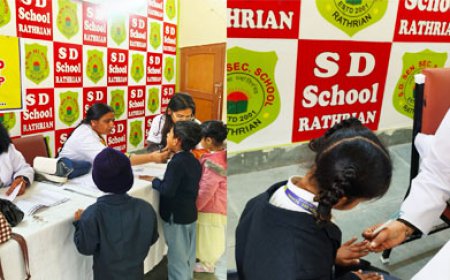 ਮਲੋਟ ਦੇ ਪਿੰਡ ਰੱਥੜੀਆਂ ਦੇ ਐੱਸ.ਡੀ ਸੀਨੀਅਰ ਸੈਕੰਡਰੀ ਸਕੂਲ ਵਿੱਚ ਹੈੱਲਥ ਚੈੱਕਅਪ ਕੈਂਪ ਦਾ ਕੀਤਾ ਗਿਆ ਆਯੋਜਨ