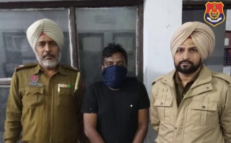 ਸ਼ਰਾਰਤੀ ਅਨਸਰਾਂ ਖਿਲਾਫ ਚਲਾਈ ਮੁਹਿੰਮ ਤਹਿਤ ਥਾਣਾ ਸਿਟੀ ਮਲੋਟ ਪੁਲਿਸ ਨੇ 315 ਬੋਰ ਦੇਸੀ ਪਿਸਟਲ ਸਮੇਤ ਜਿੰਦਾ ਰੋਂਦ ਅਤੇ 40 ਗ੍ਰਾਮ ਹੈਰੋਇਨ ਸਮੇਤ ਇੱਕ ਵਿਅਕਤੀ ਕੀਤਾ ਕਾਬੂ